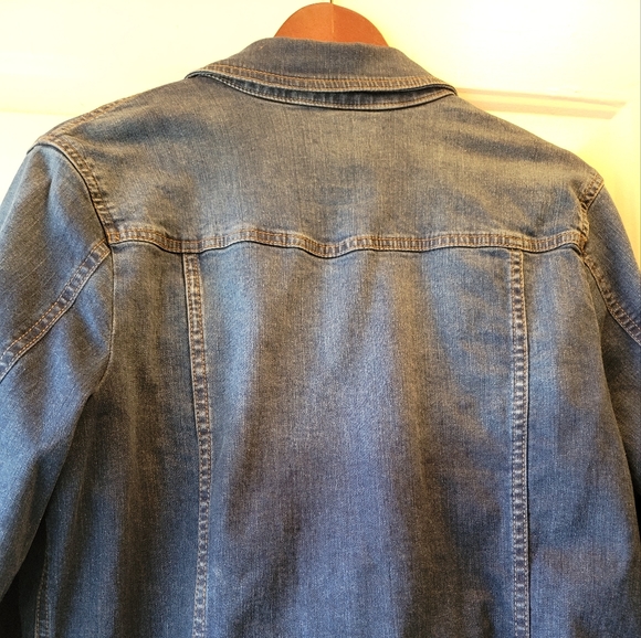 Isaac Mizrahi Jean Jacket 14 - Picture 4 of 4